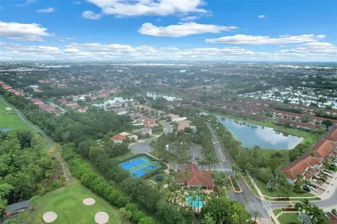 8327 Via Leonessa Boca Raton FL 33433
