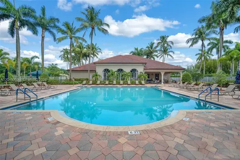 8327 Via Leonessa Boca Raton FL 33433