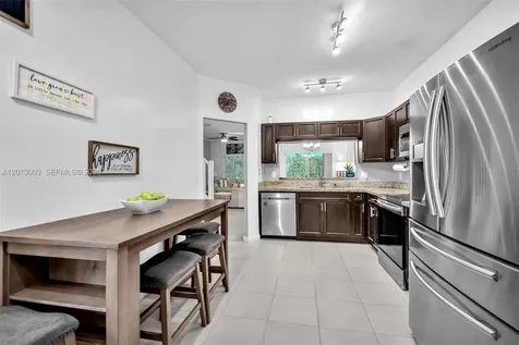 8327 Via Leonessa Boca Raton FL 33433