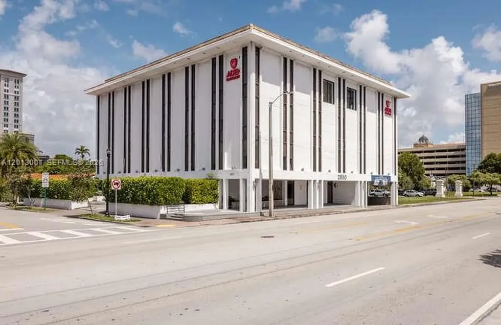 2850 S Douglas Road Coral Gables FL 33134