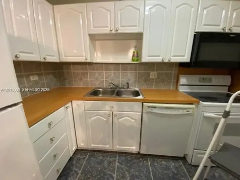 3730 Inverrary Drive Lauderhill FL 33319