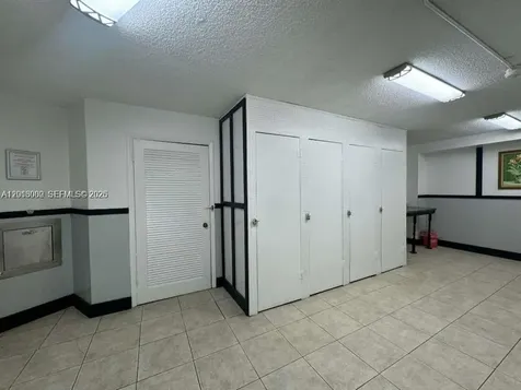 3730 Inverrary Drive Lauderhill FL 33319