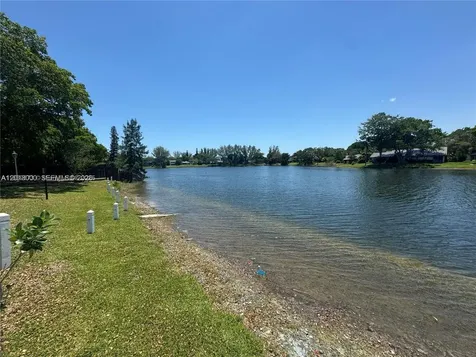 3730 Inverrary Drive Lauderhill FL 33319
