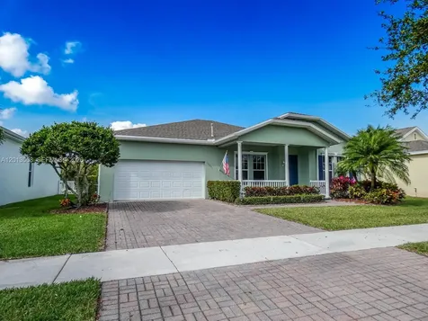 10671 SW Waterway Lane Port St. Lucie FL 34987