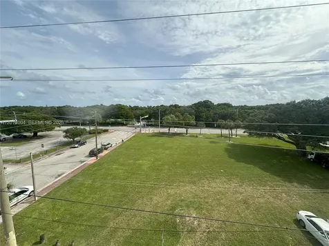 8233 Harding Avenue Miami Beach FL 33141