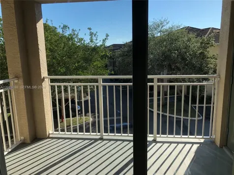 6559 Emerald Dunes Drive West Palm Beach FL 33411