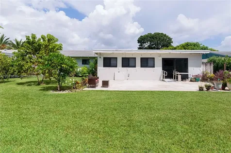19311 Sterling Drive Cutler Bay FL 33157