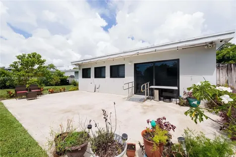 19311 Sterling Drive Cutler Bay FL 33157