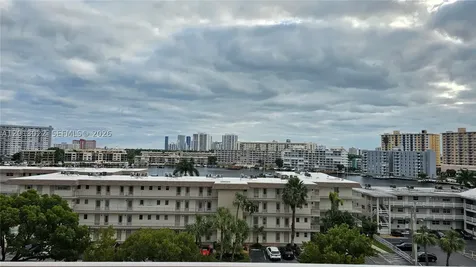 2200 E Hallandale Beach Boulevard Hallandale Beach FL 33009