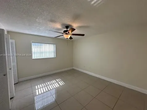 1337 NW 1st Street Miami FL 33125