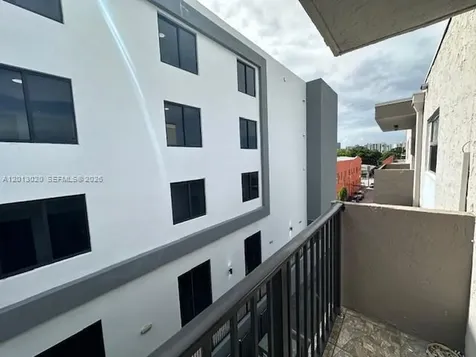 1337 NW 1st Street Miami FL 33125