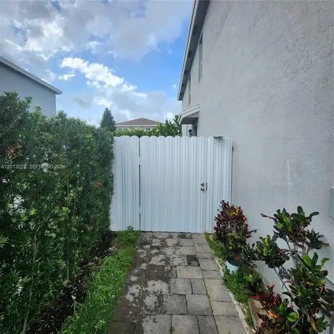 13245 SW 271st Terrace Homestead FL 33032