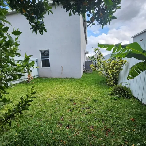 13245 SW 271st Terrace Homestead FL 33032