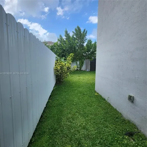 13245 SW 271st Terrace Homestead FL 33032