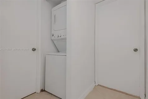 600 NE 36th Street Miami FL 33137