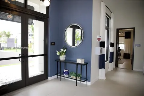 4941 Peacock Way Dania Beach FL 33312