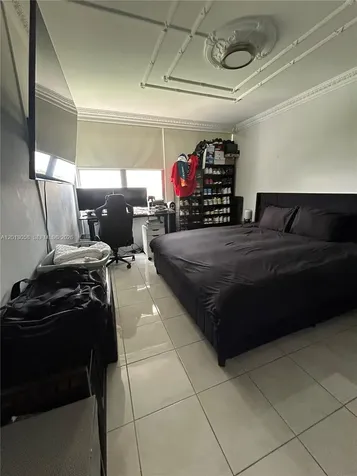 7441 Wayne Avenue Miami Beach FL 33141