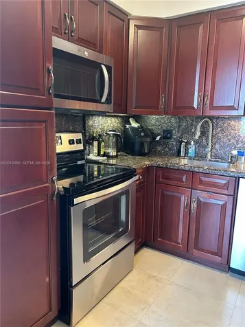 7441 Wayne Avenue Miami Beach FL 33141