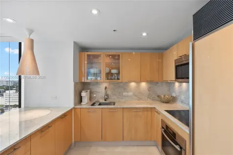 6899 Collins Avenue Miami Beach FL 33141