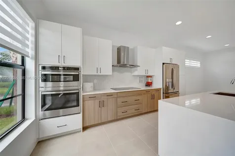 1454 SW 23rd Street Fort Lauderdale FL 33315