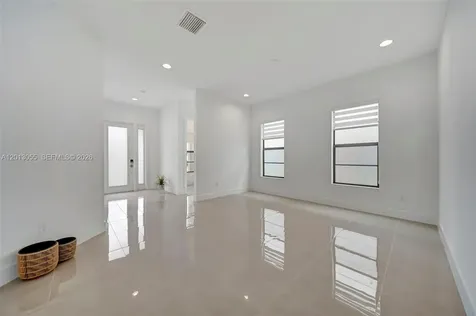 1454 SW 23rd Street Fort Lauderdale FL 33315