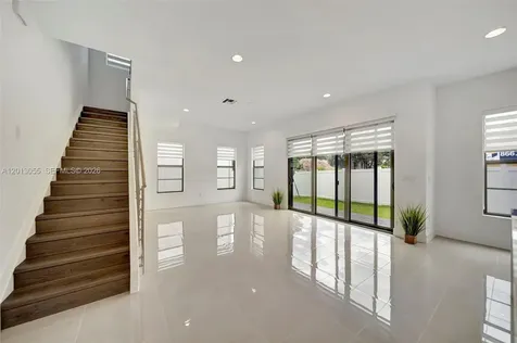 1454 SW 23rd Street Fort Lauderdale FL 33315
