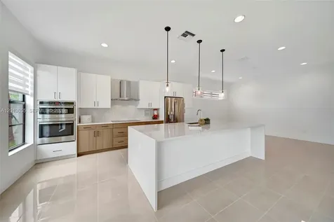 1454 SW 23rd Street Fort Lauderdale FL 33315