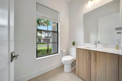 1454 SW 23rd Street Fort Lauderdale FL 33315