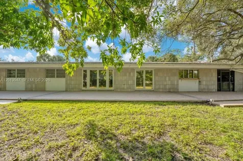 5305 SW 62nd Avenue Miami FL 33155