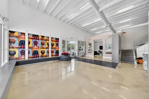 201 NW 37th Street Miami FL 33127
