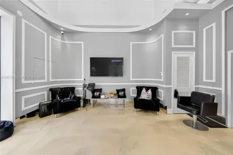 201 NW 37th Street Miami FL 33127