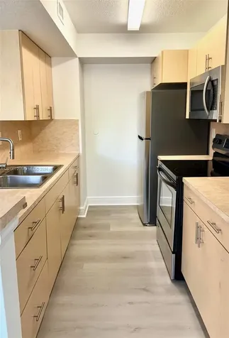 15560 SW 106th Lane Miami FL 33196