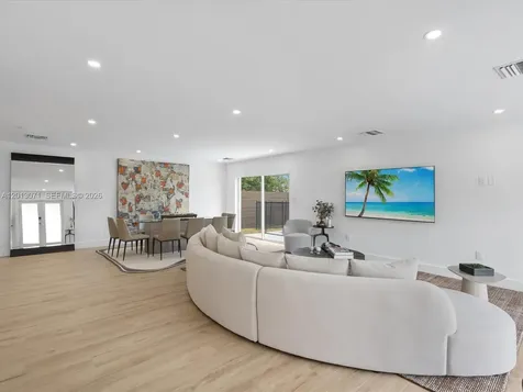 301 88th Street Surfside FL 33154