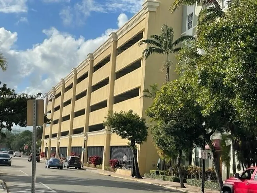 1900 Van Buren Street Hollywood FL 33020