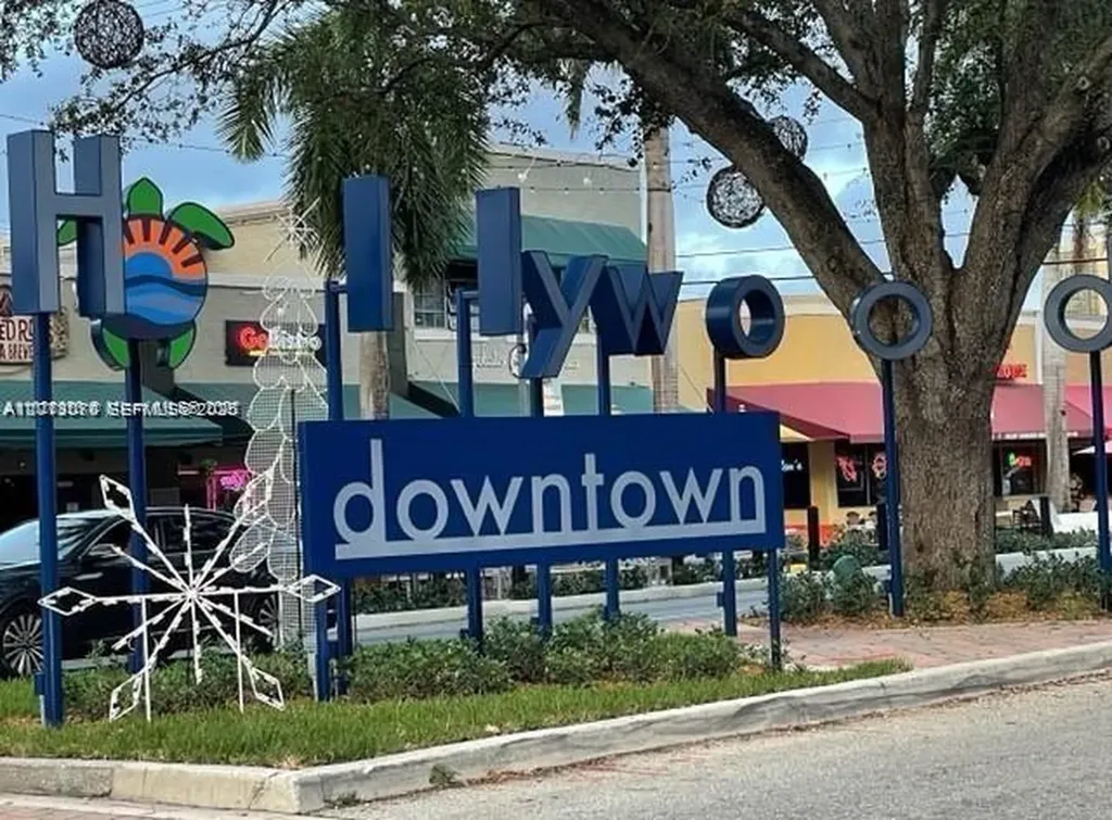 1900 Van Buren Street Hollywood FL 33020