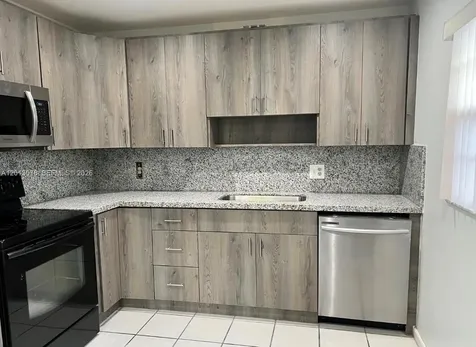 150 SW 134th Way Pembroke Pines FL 33027