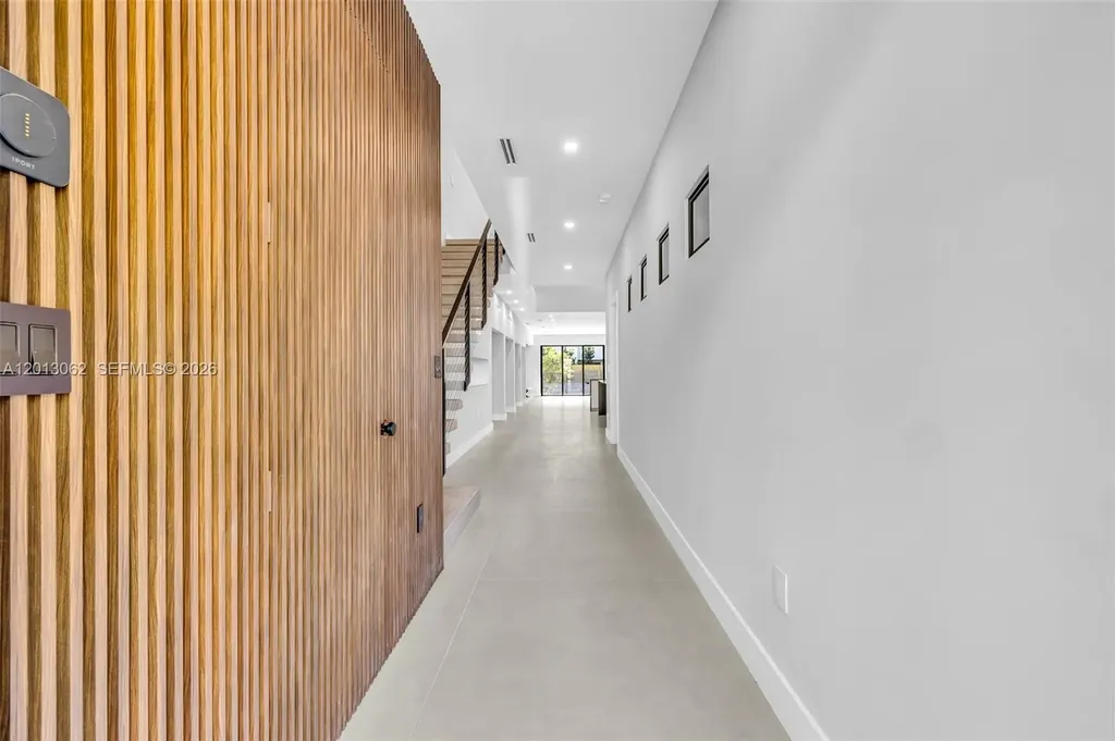 808 SW 9th Street Fort Lauderdale FL 33315