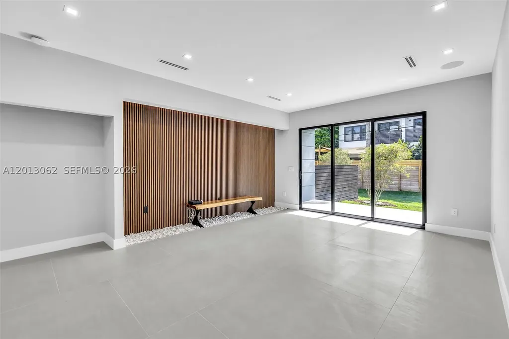 808 SW 9th Street Fort Lauderdale FL 33315