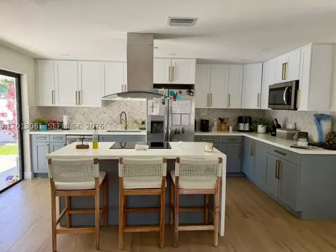 151 SE 6th Court Pompano Beach FL 33060