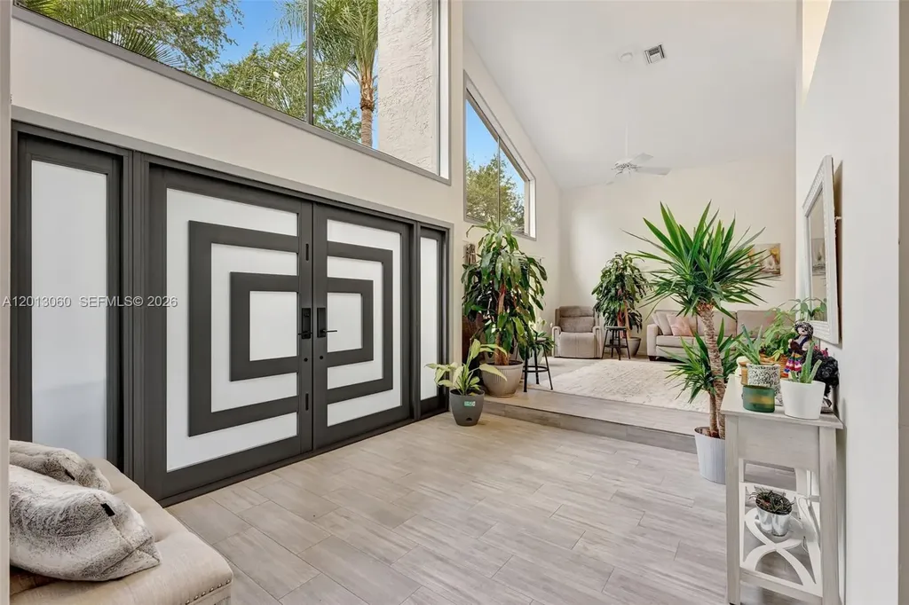 10325 NW 6th Street Coral Springs FL 33071
