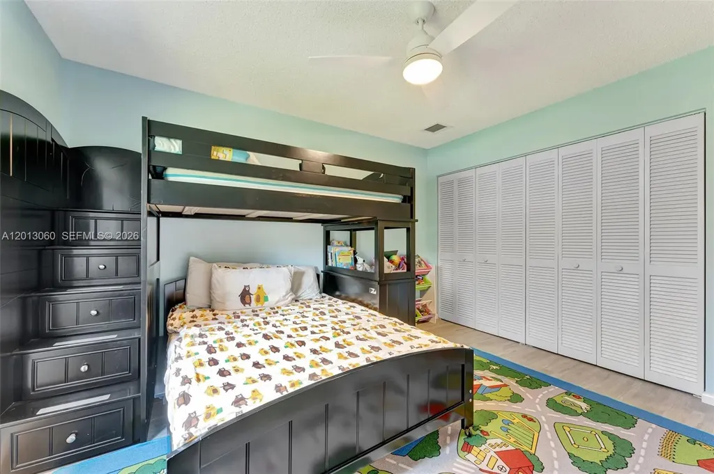 10325 NW 6th Street Coral Springs FL 33071