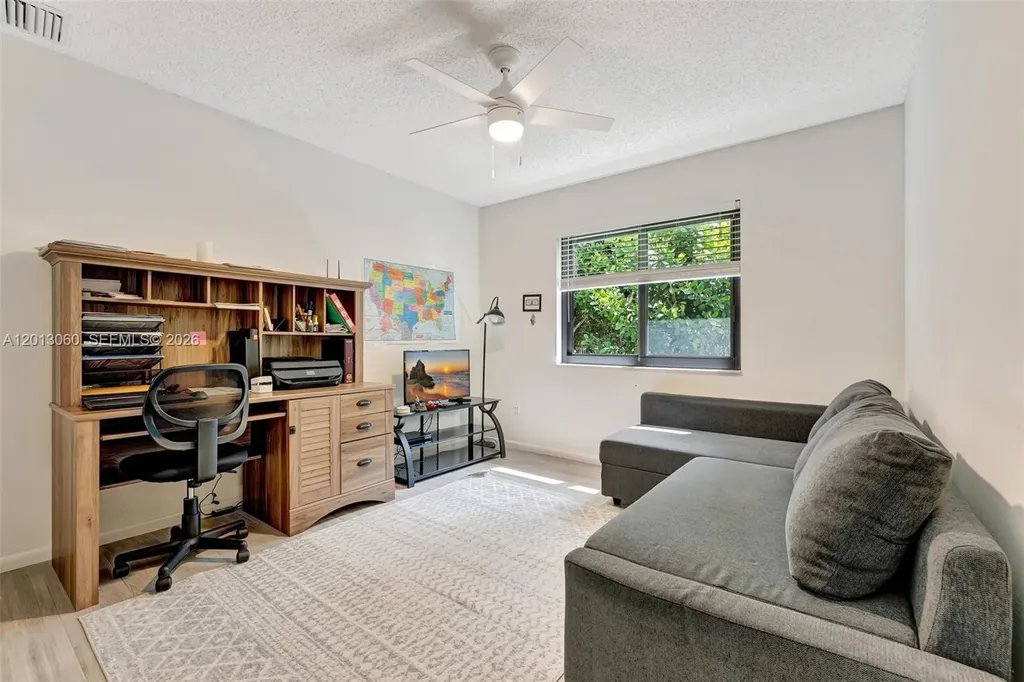 10325 NW 6th Street Coral Springs FL 33071