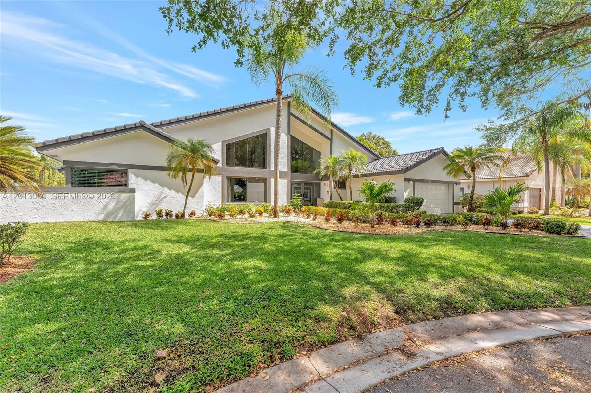 10325 NW 6th Street Coral Springs FL 33071