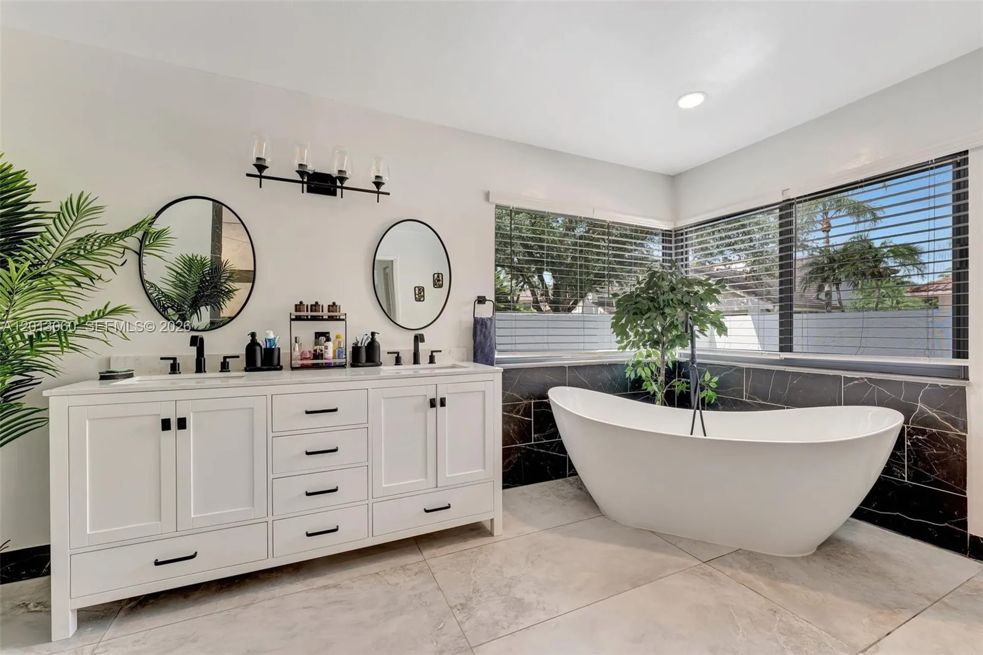 10325 NW 6th Street Coral Springs FL 33071