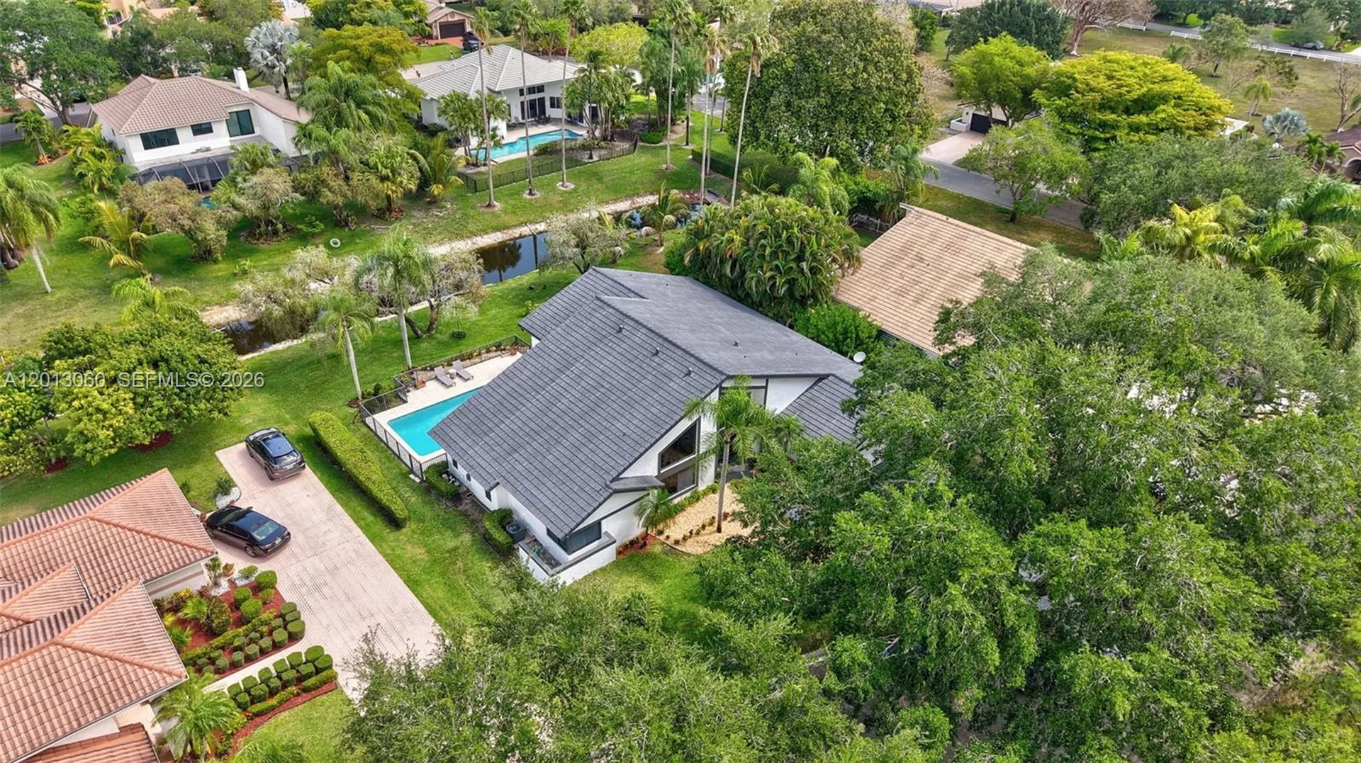 10325 NW 6th Street Coral Springs FL 33071