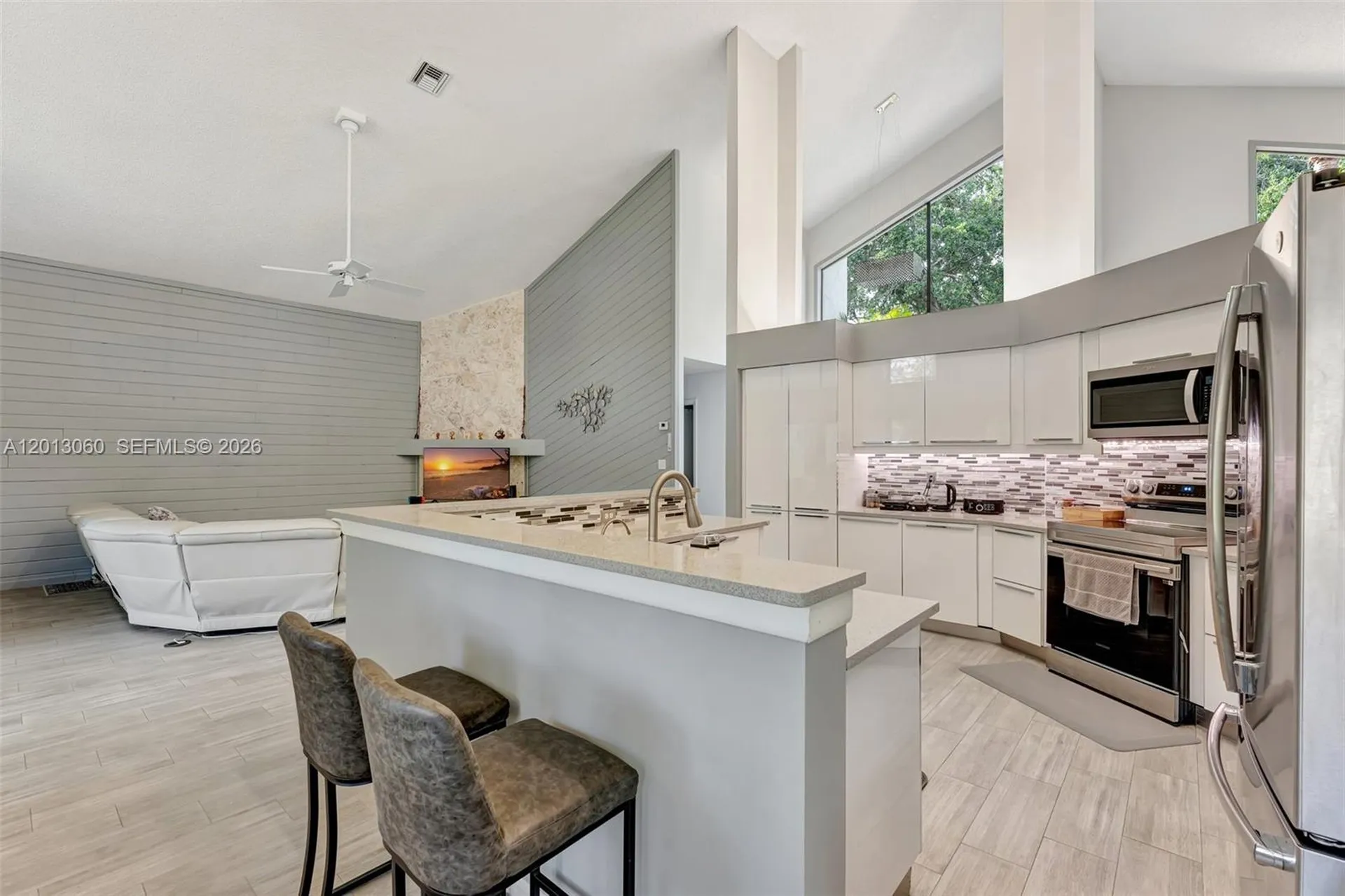 10325 NW 6th Street Coral Springs FL 33071