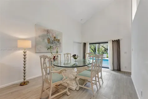 10325 NW 6th Street Coral Springs FL 33071