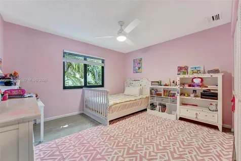 10325 NW 6th Street Coral Springs FL 33071