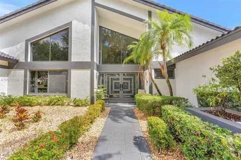 10325 NW 6th Street Coral Springs FL 33071