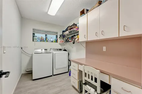 10325 NW 6th Street Coral Springs FL 33071